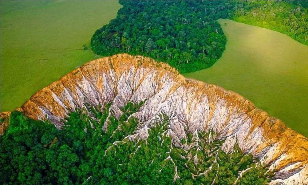 Batéké Plateaux National Park – Gabon